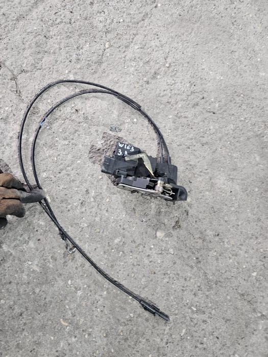 Задна лява брава за Мерцедес Ml w163