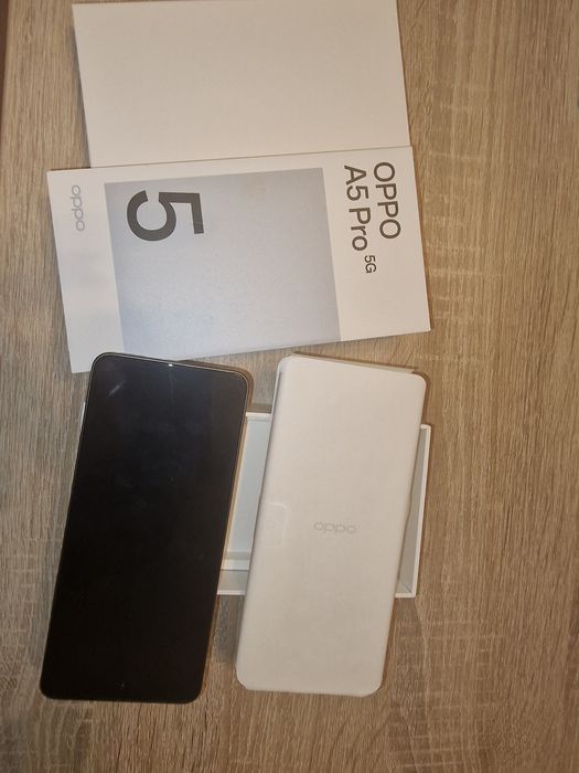 Vand opo nou la cutie