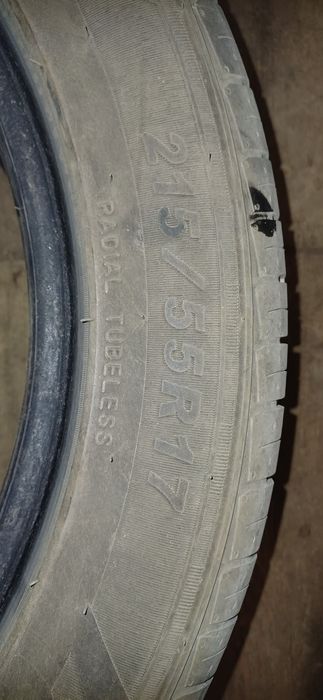 Продам шины 215/55R17