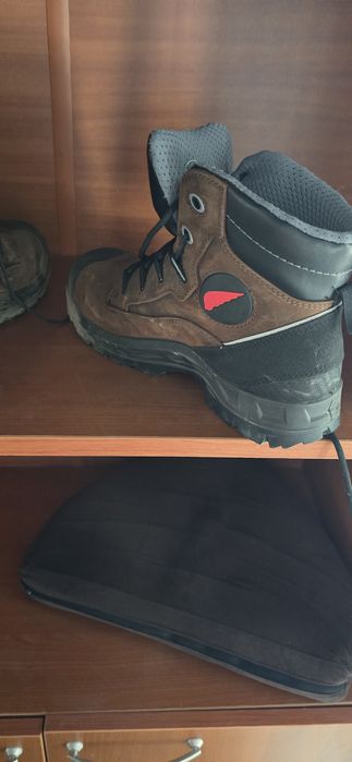 Продаются Ботинки Redwing