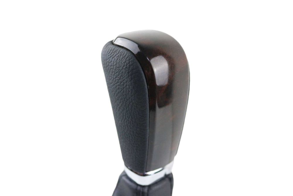 Топка за скоростен лост Автоматик с Маншон за Toyota Land Cruiser FJ15