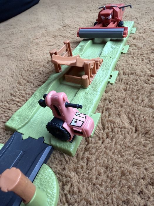 Детски играчки hot wheels писта, писти Макуин светкавицата, метална количка
