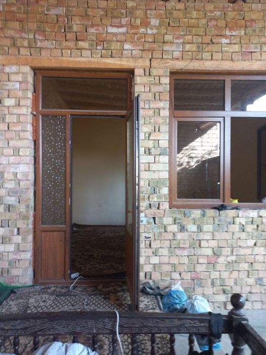 Yangi uchastka sotiladi 5ta xona + 1ta kata oshxona