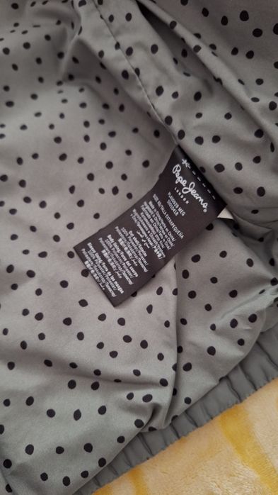 Дамско преходно яке на Pepe Jeans