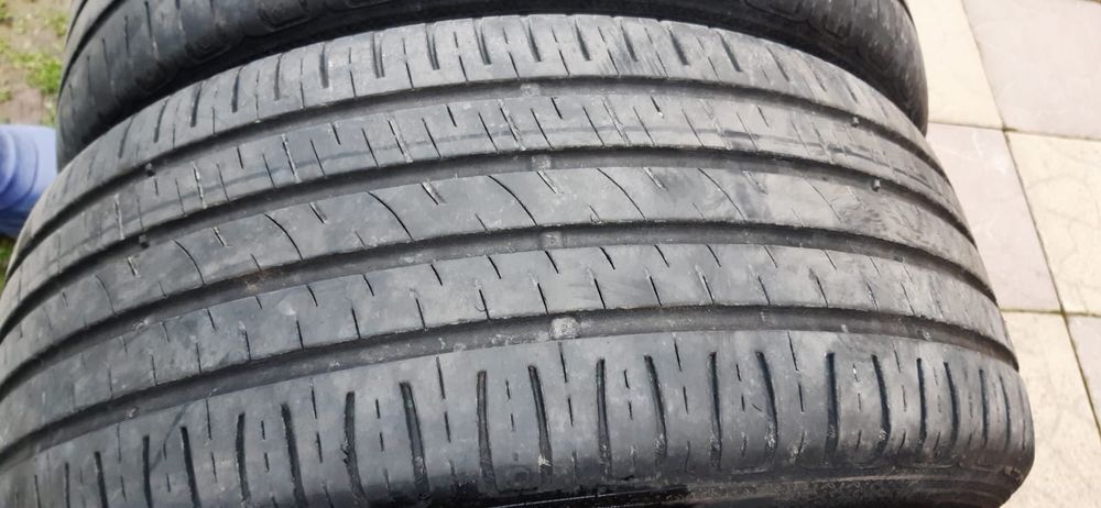 Cauciucuri de vânzare