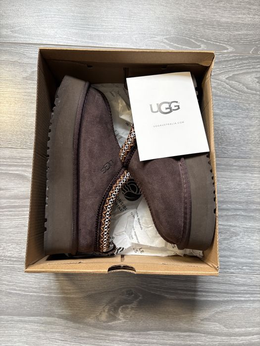 Ugg tazz  maro inchis