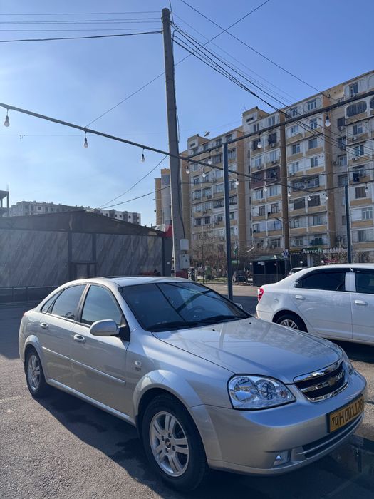 Lacetti 2013 1.6 avtomat