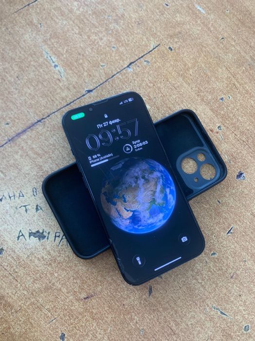 Продам айфон 13 256 гб