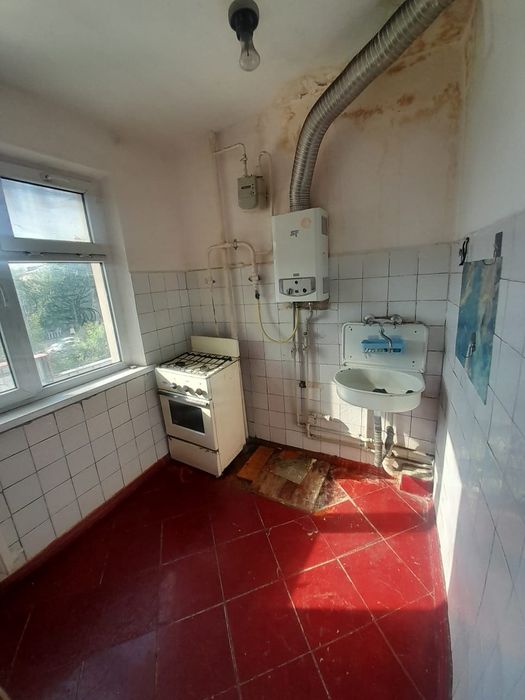 Республика—Электрон. Продается 2хком квартира.