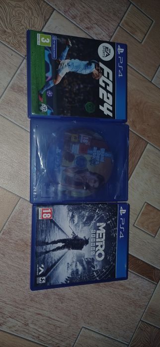 Playstation 4 Slim