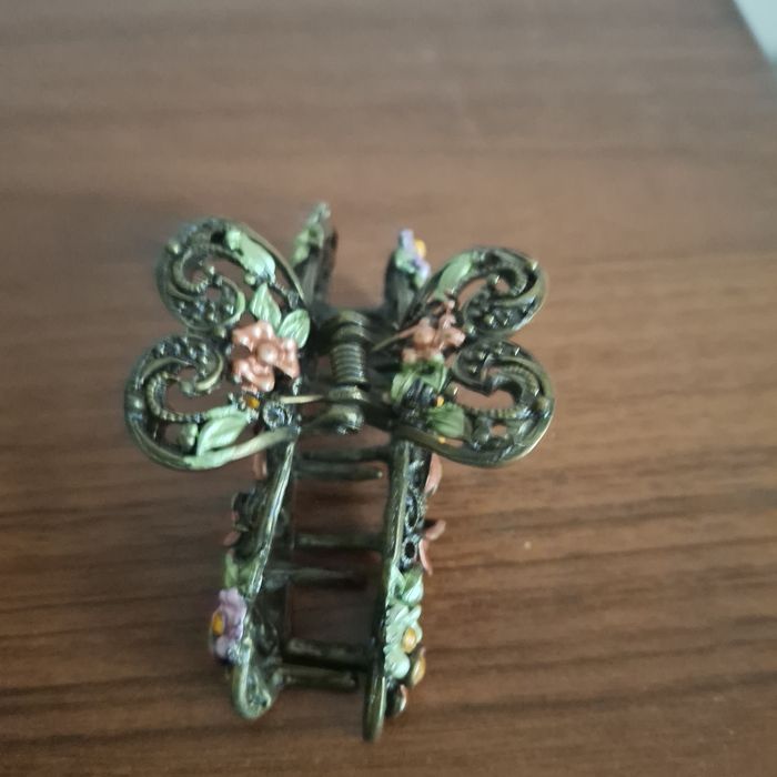 Нова стилна школа за коса