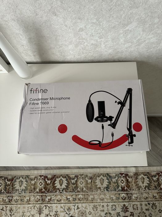 Микрофон Fifine T669 черный