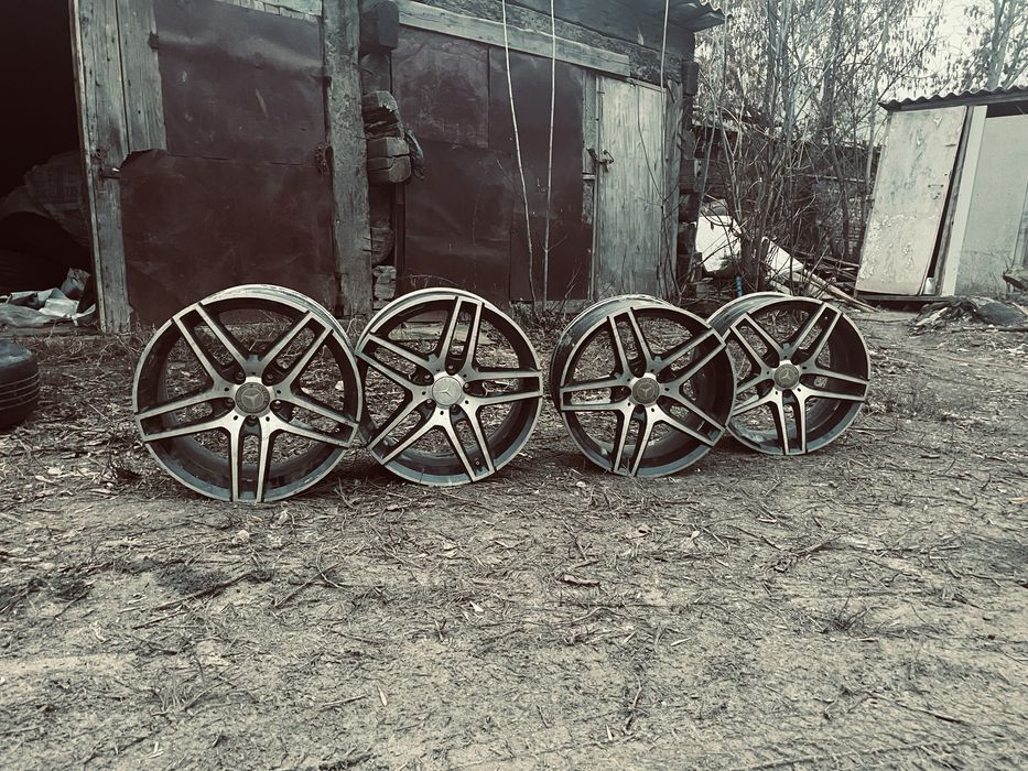 Продам титаника на мерс