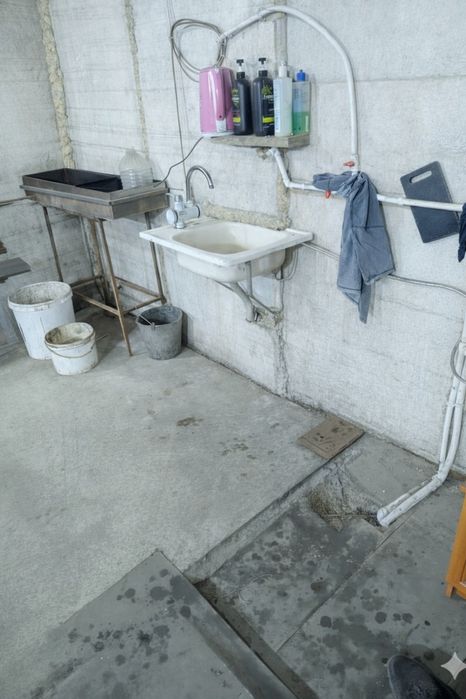 Продаётся большой гараж