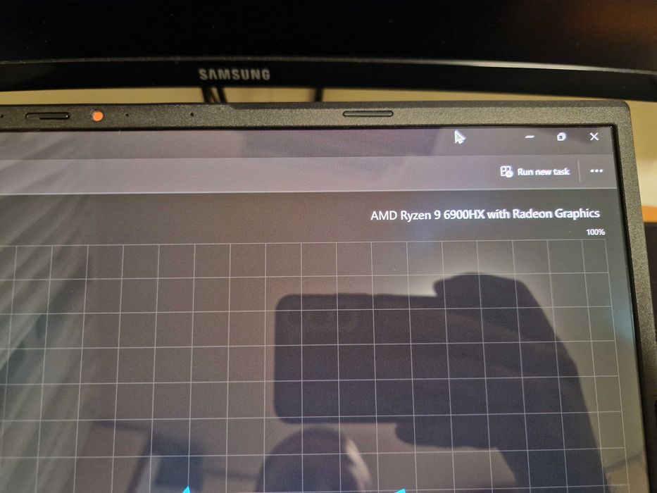 Laptop ASUS VivoBook S 15, AMD Ryzen 9 6900HX, OLED 120 Hz, 16GB RAM