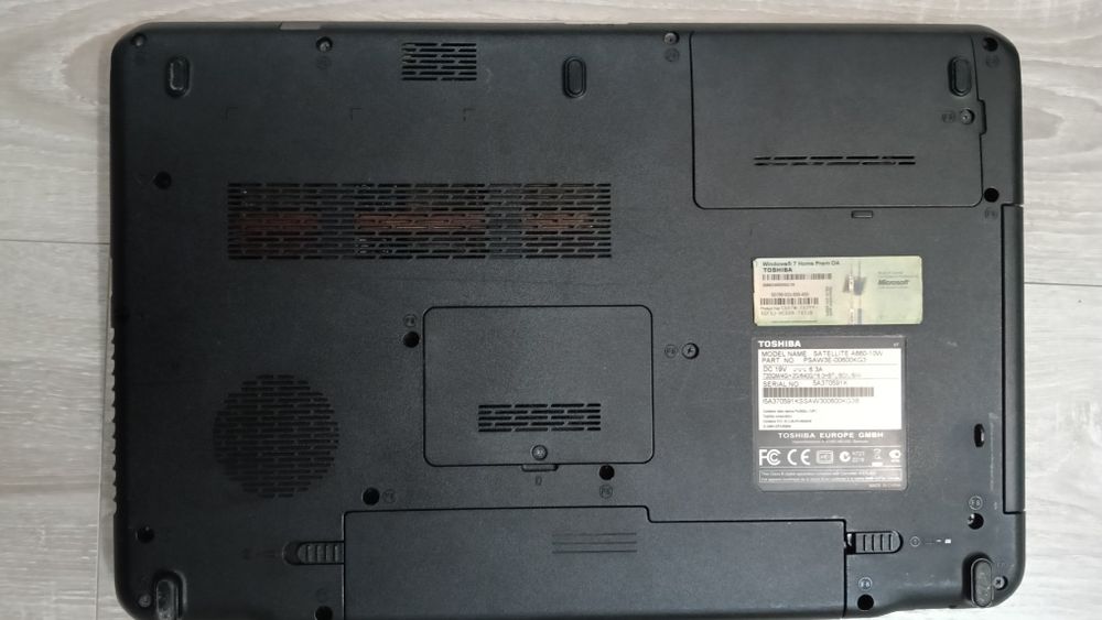 laptop toshiba satellite