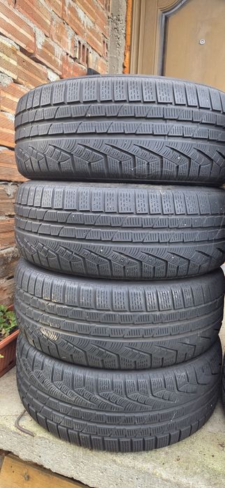 Pirelli Sottozero 225 55 17
