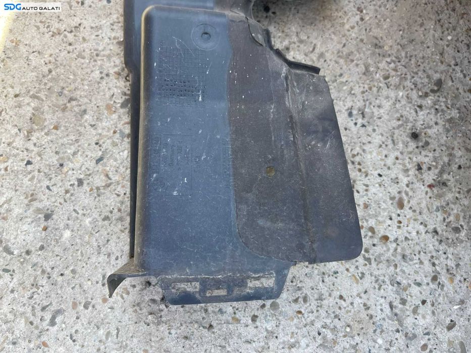 Deflector Aer Radiator Radiatoare BMW Seria 5 E60 E61 2003 - 2010 Cod 7050649 [1694]