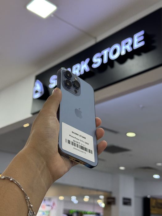 iphone 13 pro Shark store