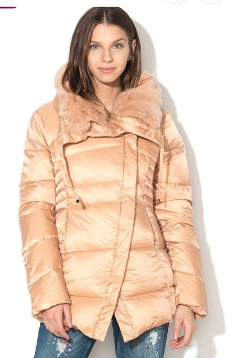 Geaca cu puf și guler din blana naturala Silvian Heach  noua