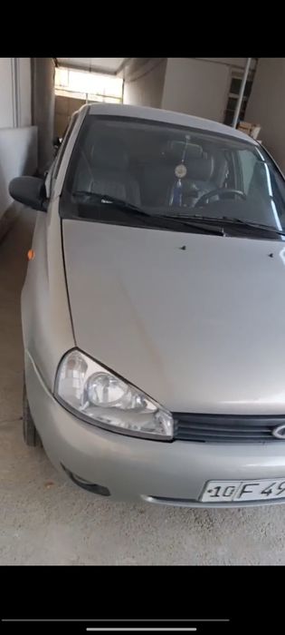 Lada kalina sotiladi