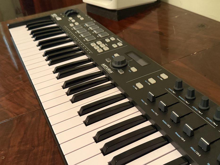 Midi Клавиатура Arturia MkII 61