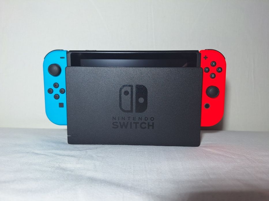 Приставка Nintendo Switch