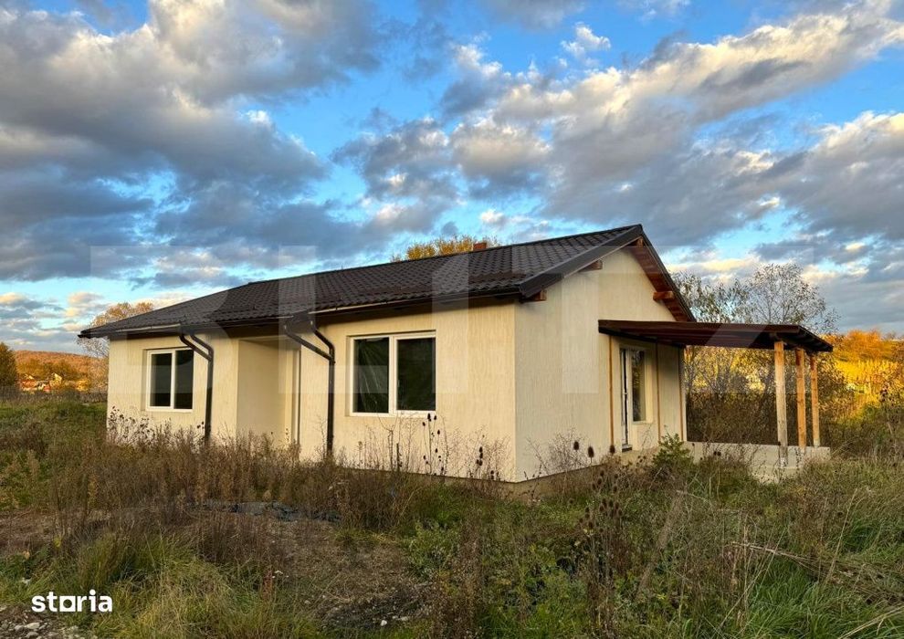 Casa de vanzare, 90 mp, zona Sigmir si 577 mp de teren