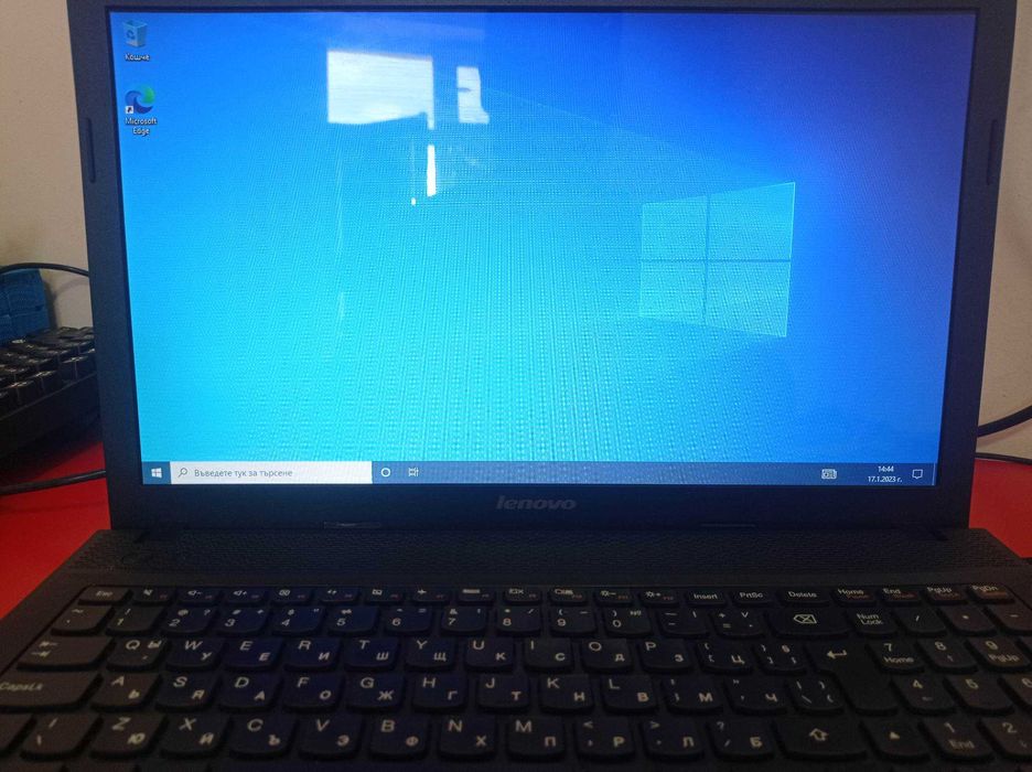 Лаптоп Lenovo Перфектна Кондиция (със зарядно)