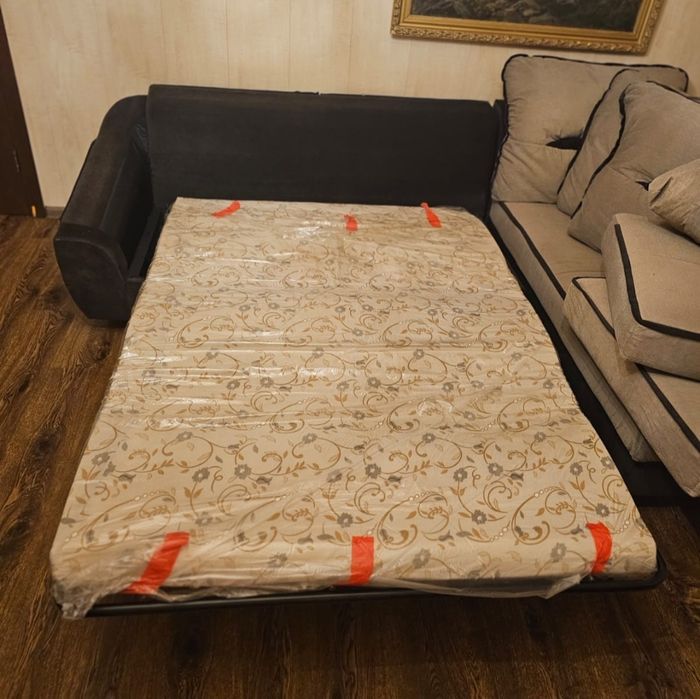 Продам угловой раскладной диван 3м