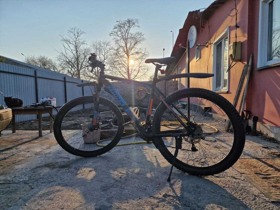 Продам велосипед Trinx M1000 Pro.
