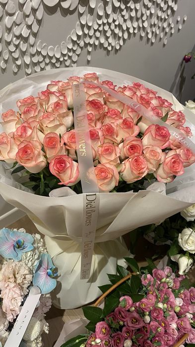 Продаю букет от Diel flowers