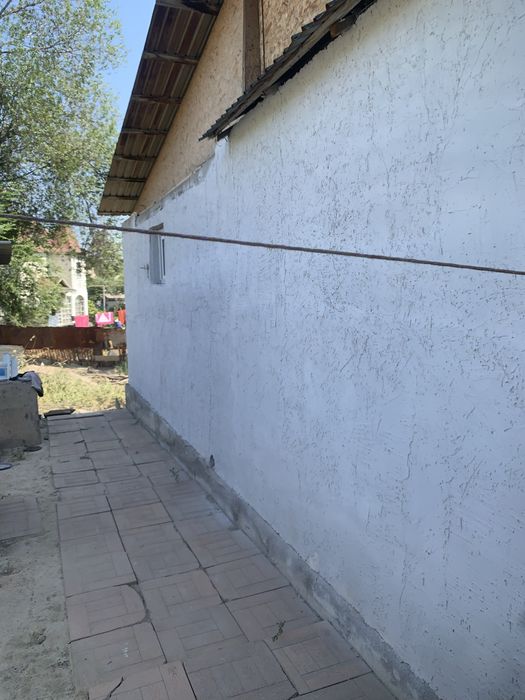 Продам 2 дома на одном участке 7соток