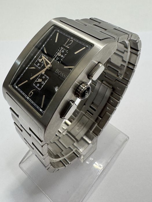 Ceas Hugo Boss, tank chronograph.