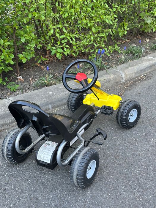 Kart cu pedale GoKart galben foarte putin utilizat