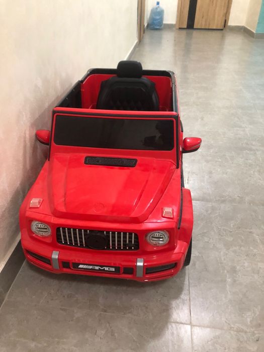 Детская машина на аккумуляторе