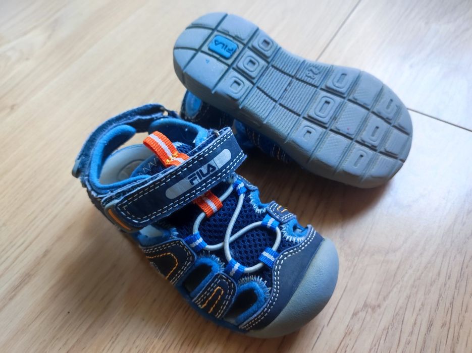 Бебешки и детски обувки и сандали 23-31 номер