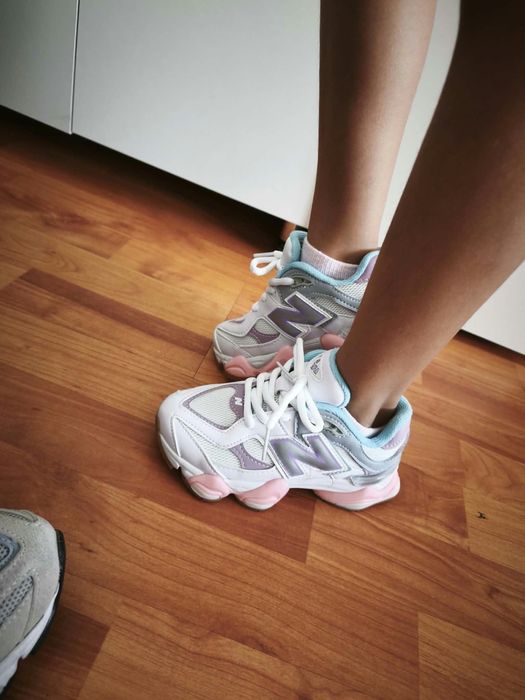 Adidasi ,marimea 29