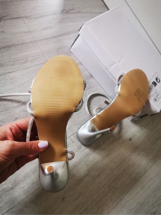 Sandale dama , ocazie , noi , marimea 37