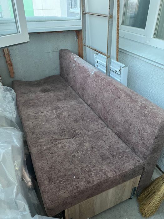 Продам диван в хорошем состоянии