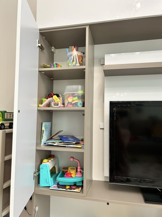 Современная , Стильная стенка в Гостинную