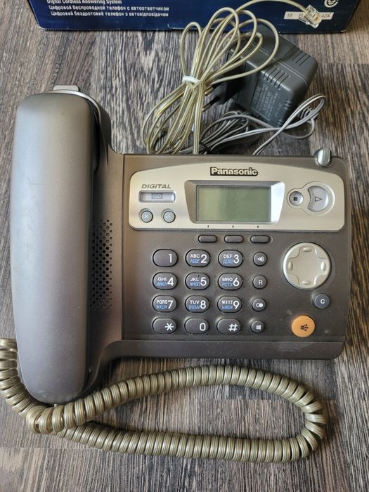 Продам домашний телефон Panasonic