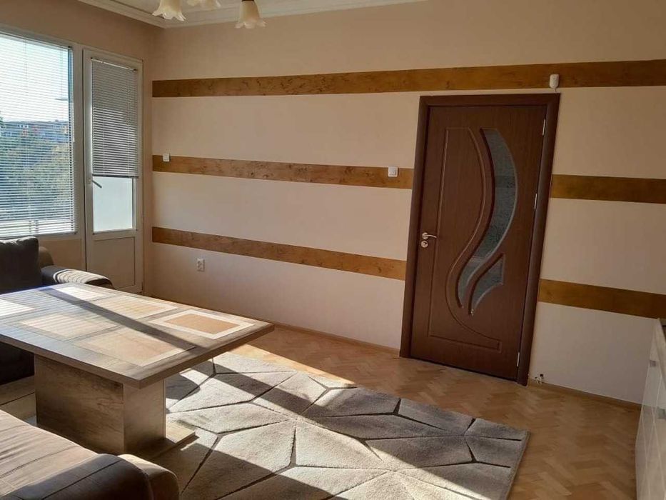 Дава се под наем Тристаен апартамент в Пловдив, Мараша - 70 кв.м за 425 € - Снимка #2