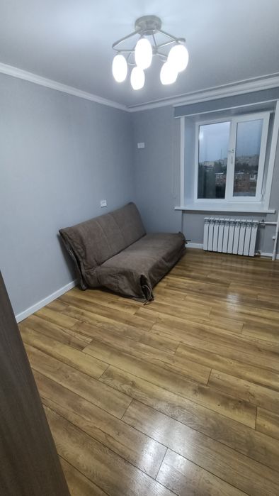 Продам 3  комнатную квартиру