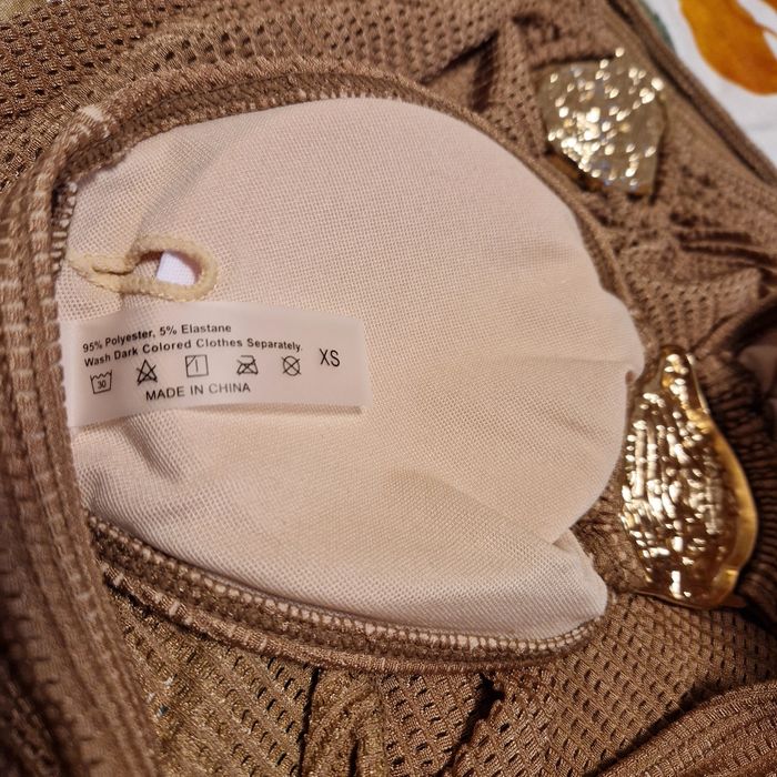 Нов! Бански от три части, бикини, без презрамки със златни детайли