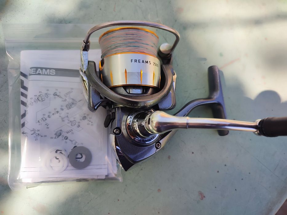 Daiwa Freams 2500