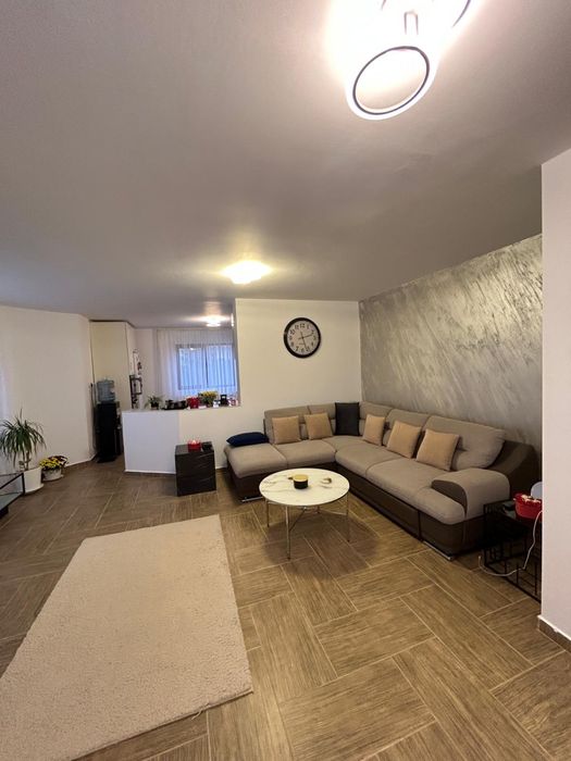Vand casa  in localitatea Branistea jud Galati