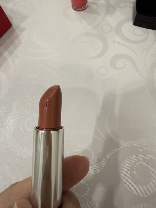 Chanel косметика продам