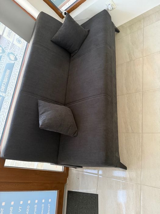 Разтегателен диван