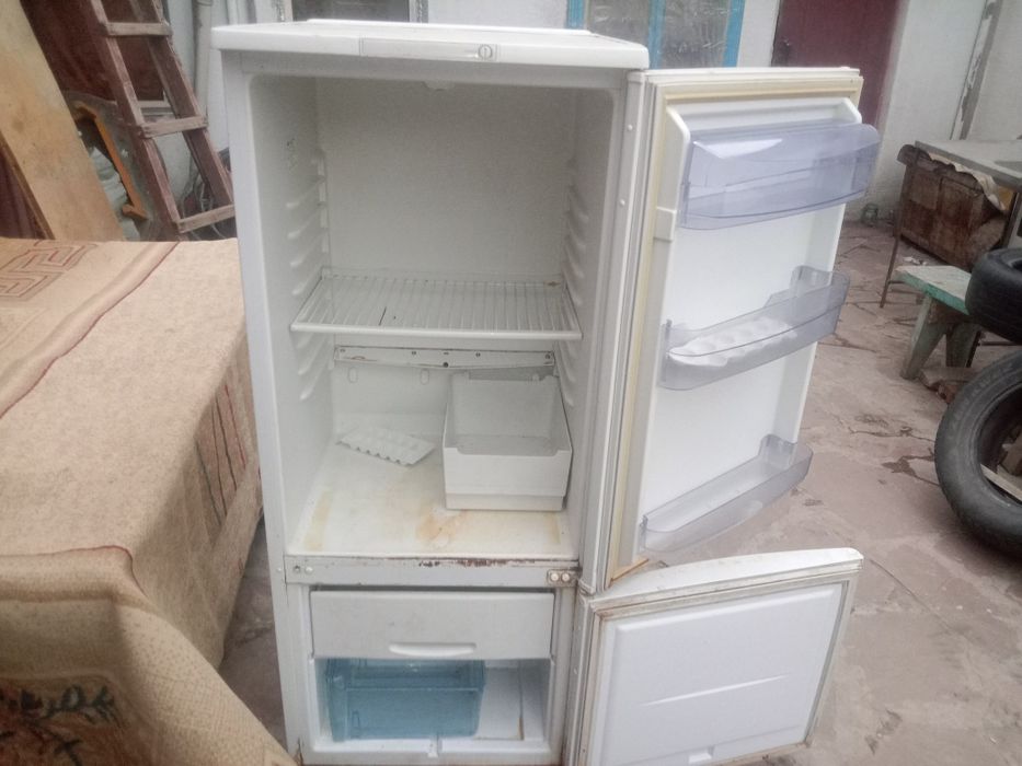 Холодильник берюса